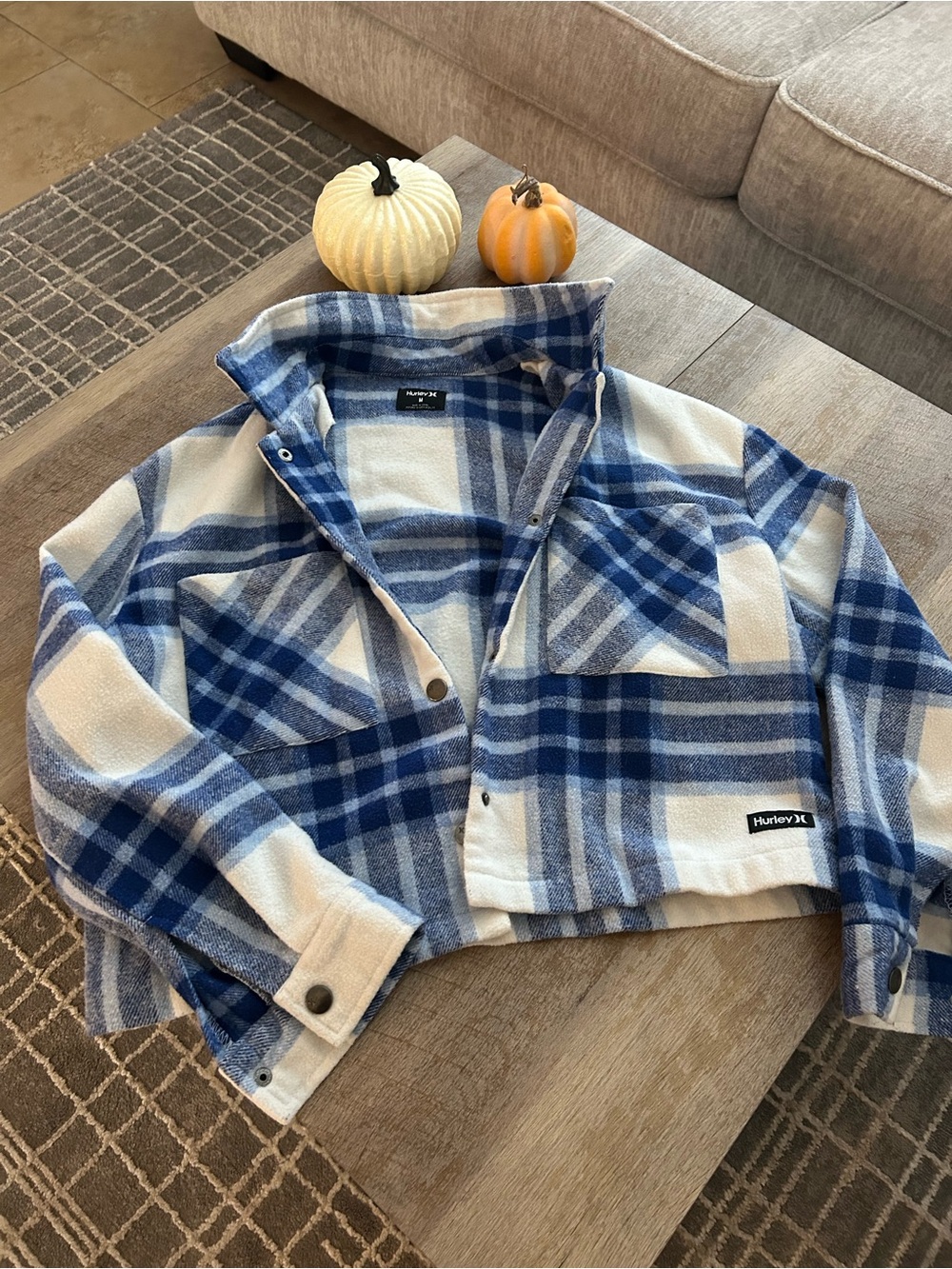 Hurley Cream & Blue Plaid woman’s shacket